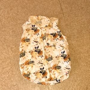 Floral Sleeveless Blouse